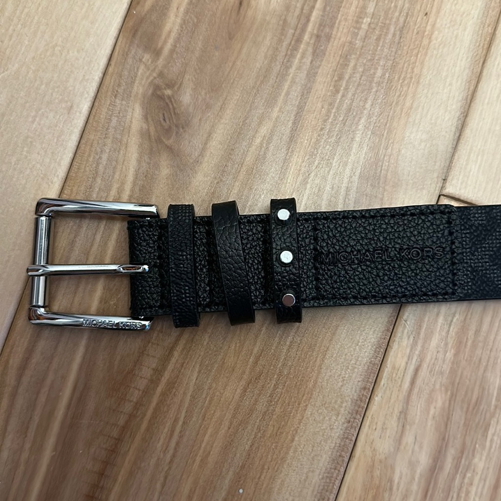 Michael kors belt